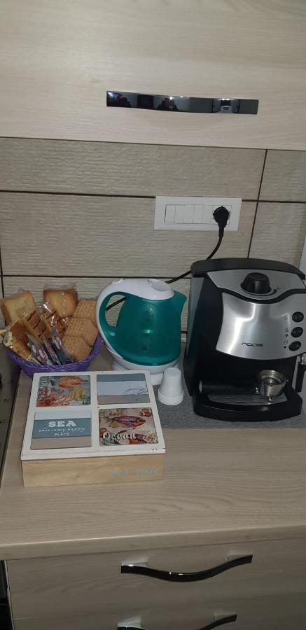 Bed And Breakfast Raggio Di Sole 伊格莱西亚斯 外观 照片