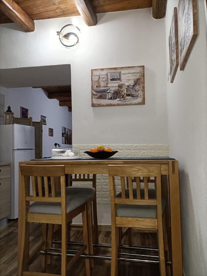 Bed And Breakfast Raggio Di Sole 伊格莱西亚斯 外观 照片